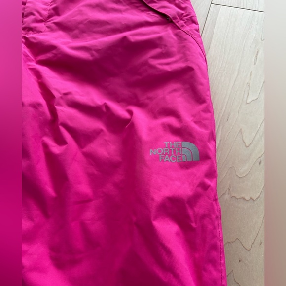 The North Face Snow Pants - girls size 14/16 - Picture 2 of 8